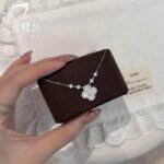 【銀蝶坊】在逃公主閃耀綺夢甜櫻四葉草項鍊女 段宴同款高顏值精緻頸鏈