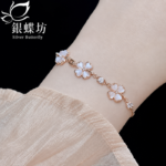 【銀蝶坊】貓眼石幸運四葉草手鍊女粉鑽花朵超仙少女心飾品送閨蜜禮物