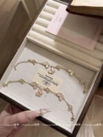 【銀蝶坊】粉貝蝴蝶手鍊女閃耀鋯石吊墜輕奢氣質百搭手飾：圖片 8